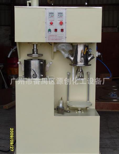 真空混膠機(jī)各部件所起到的作用